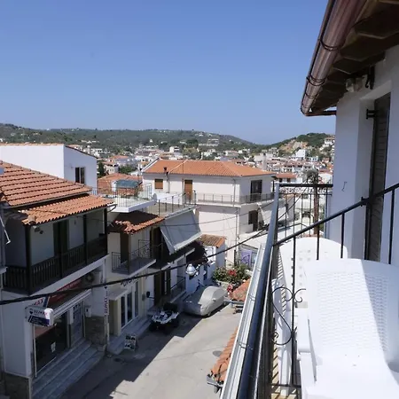 Taxiarchis Apartments Skiathos Town Exterior photo
