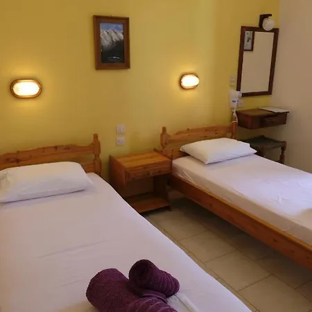 Taxiarchis Apartments Skiathos Town Room photo