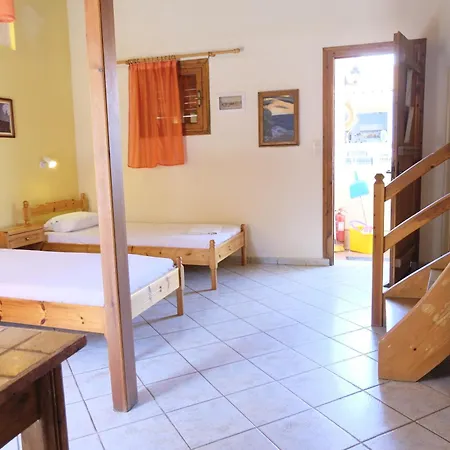 Taxiarchis Apartments Skiathos Town Room photo