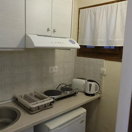 Taxiarchis Apartments Skiathos Town Room photo