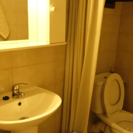 Taxiarchis Apartments Skiathos Town Room photo