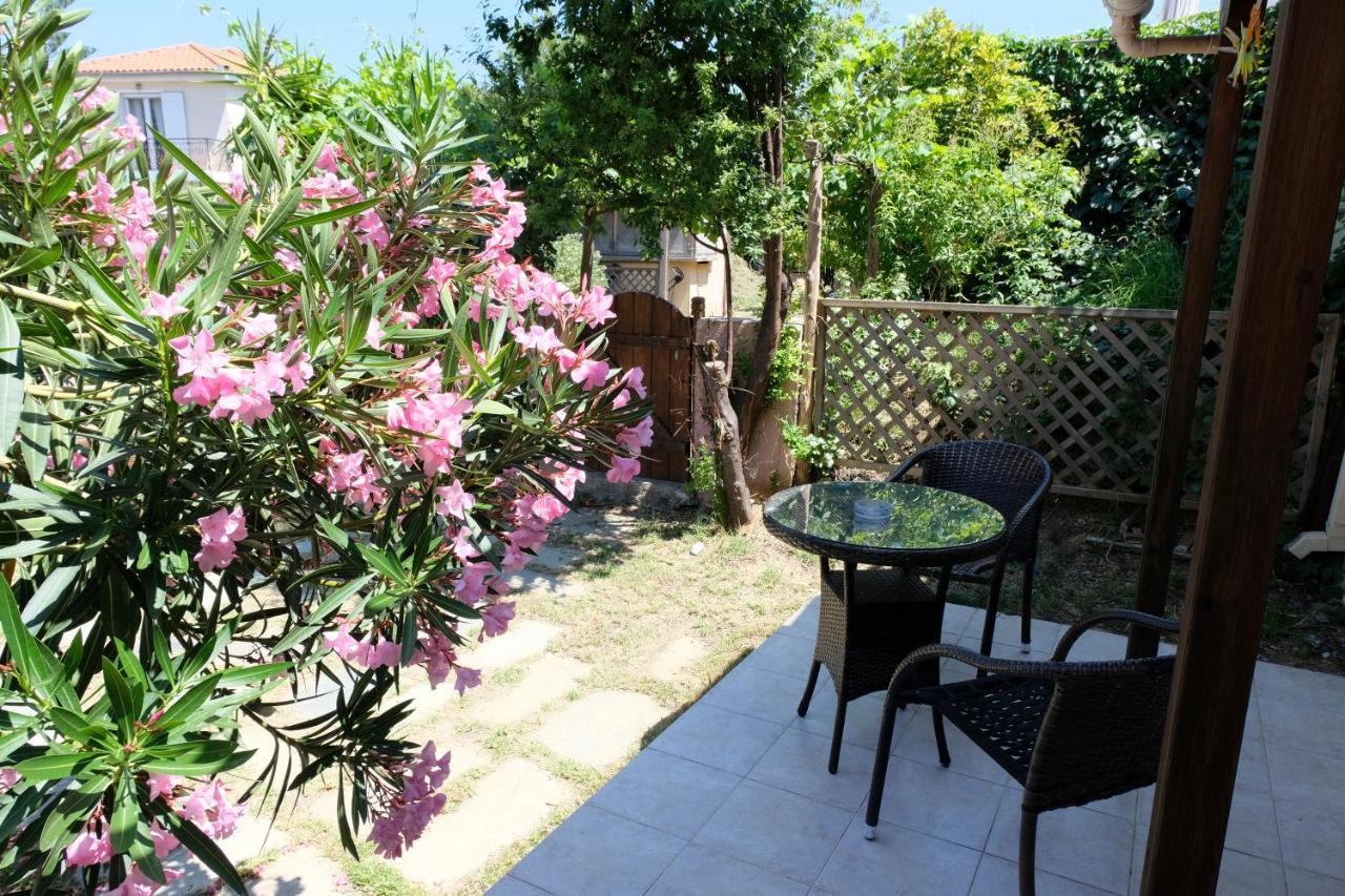 Apartment Taxiarchis Skiathos Town