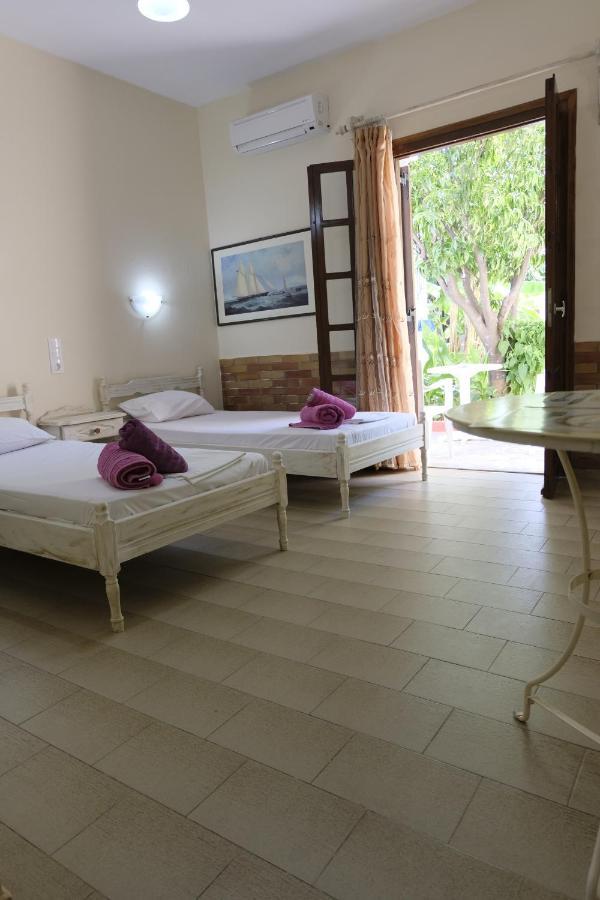 Apartment Taxiarchis Skiathos Town